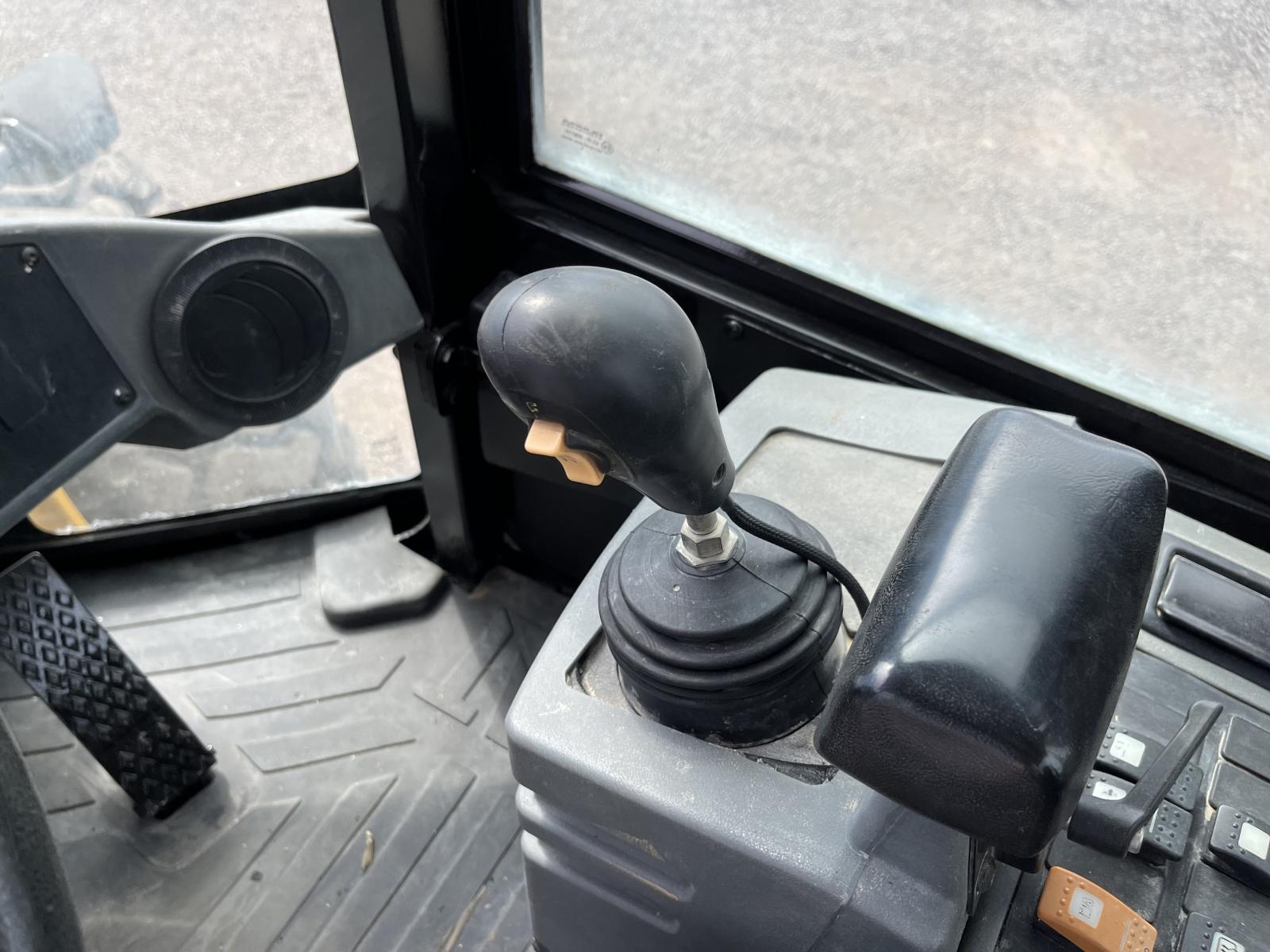 ./imagenes/INVOICE/2019/17316/CARGADOR FRONTAL CATERPILLAR 924GZ (19).JPG